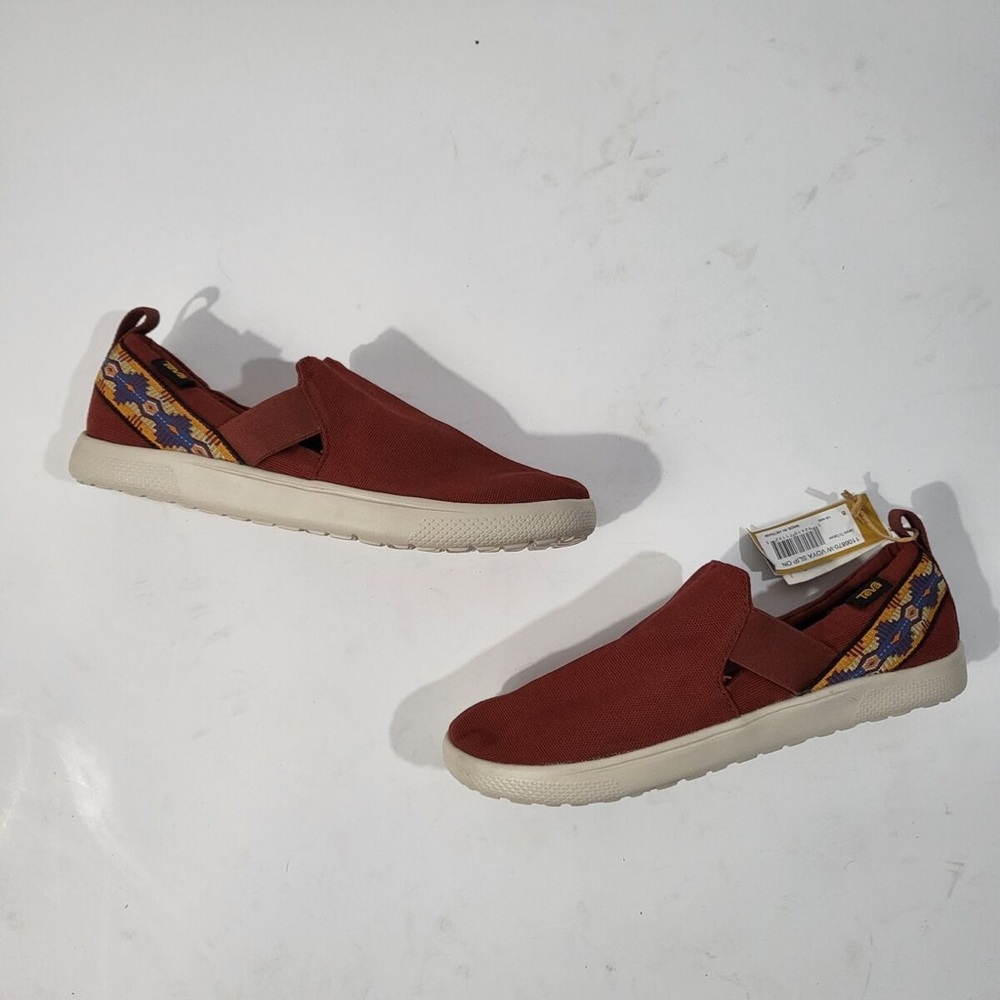 Teva Voya Burgundy Maroon Southwestern Aztec 1106870 Casual Slip On Shoes Size 8